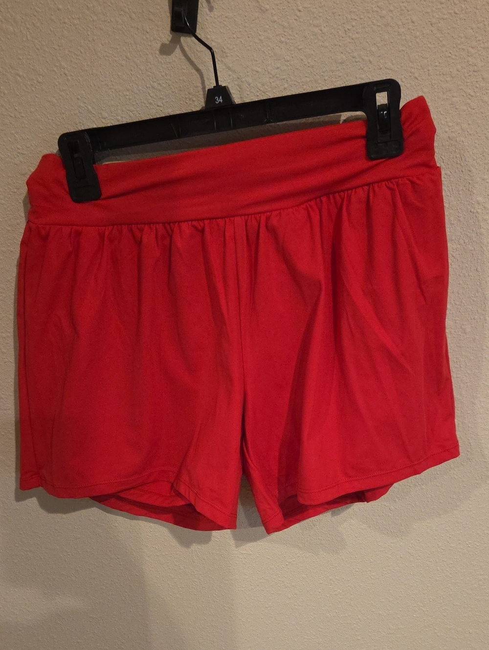 HALARA Red Athletic Shorts with Wide Waistband